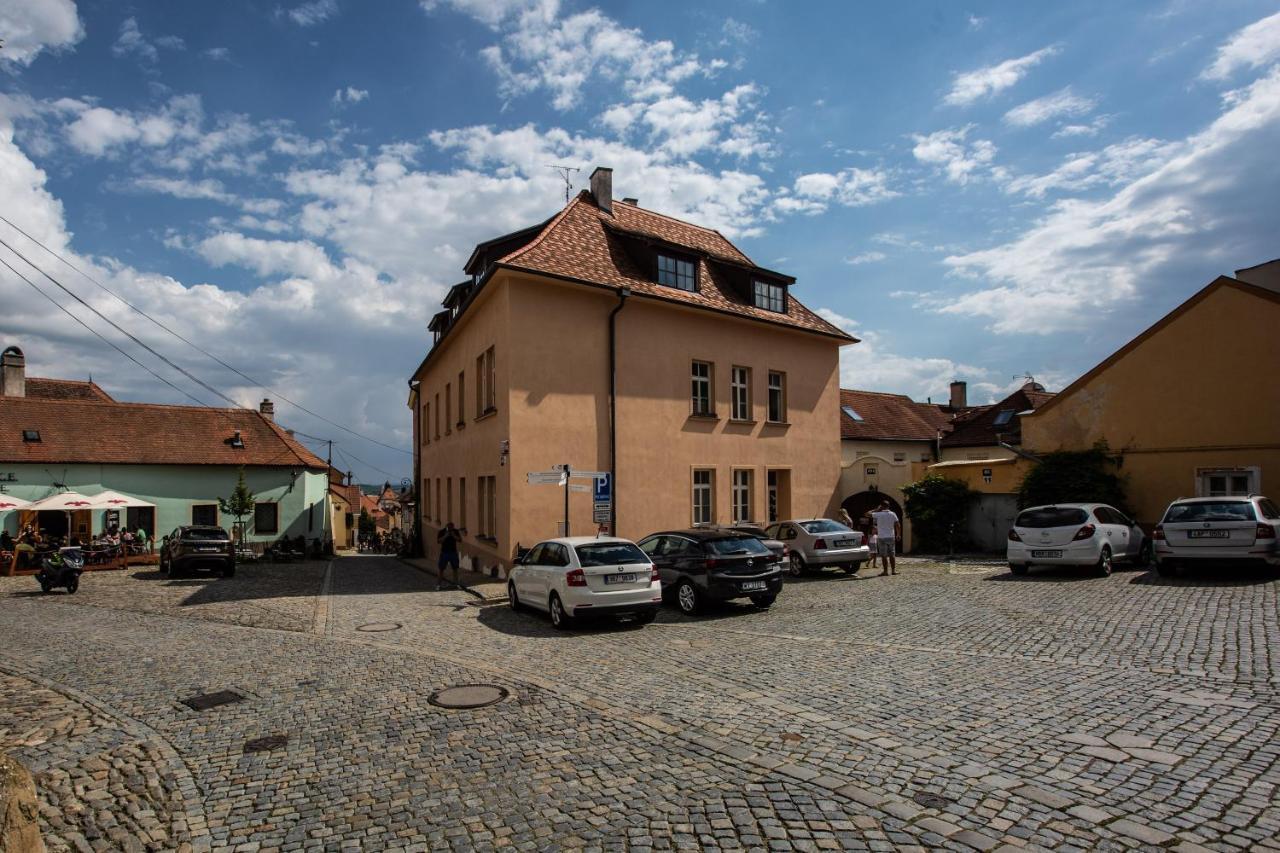 Apartmány na Mikulášském náměstí Znojmo Extérieur photo